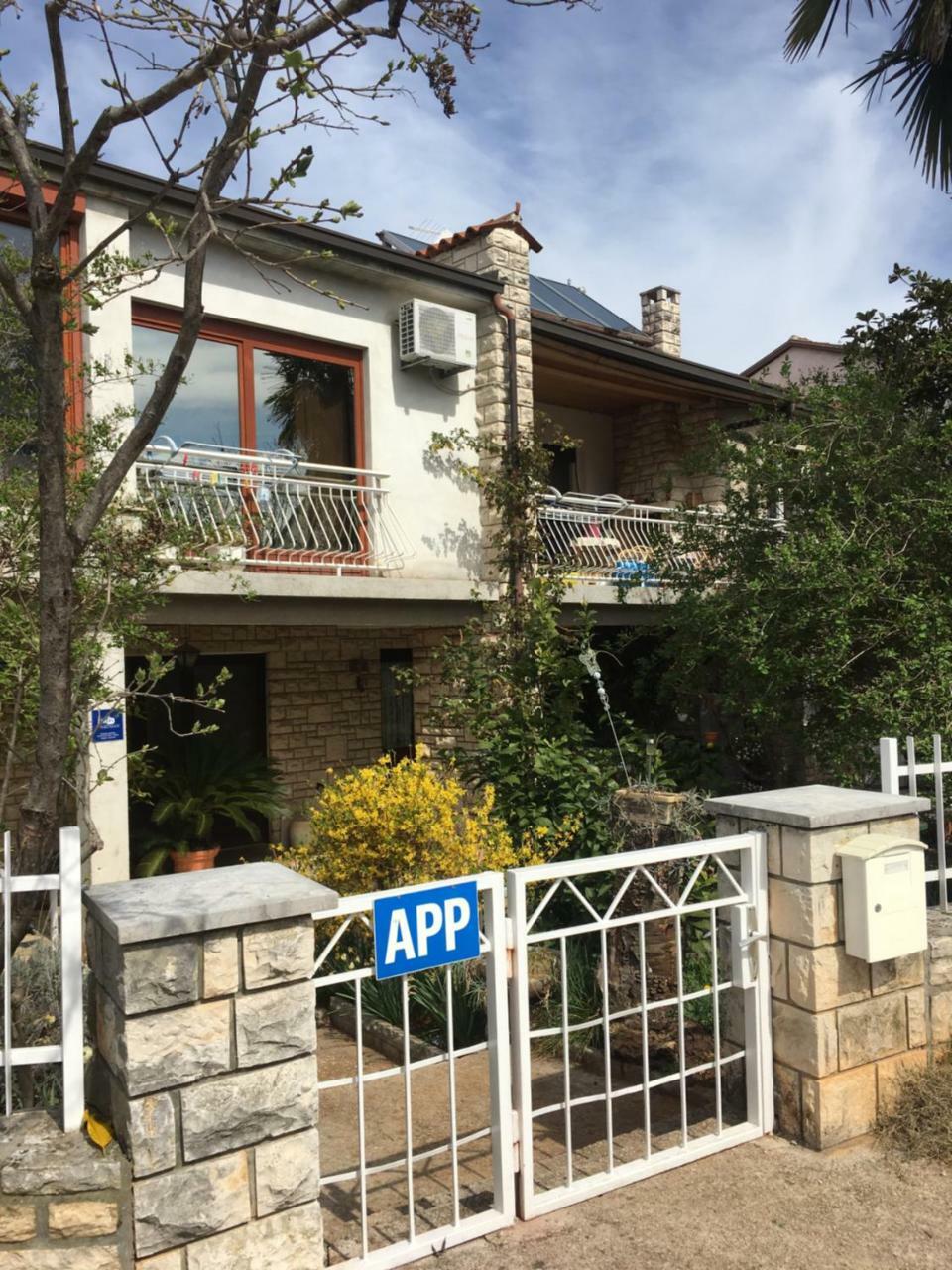 Apartments Vuica Umag Kültér fotó